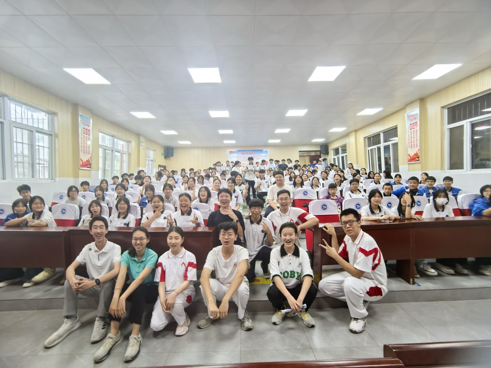 iNeon Youth Talks group photo